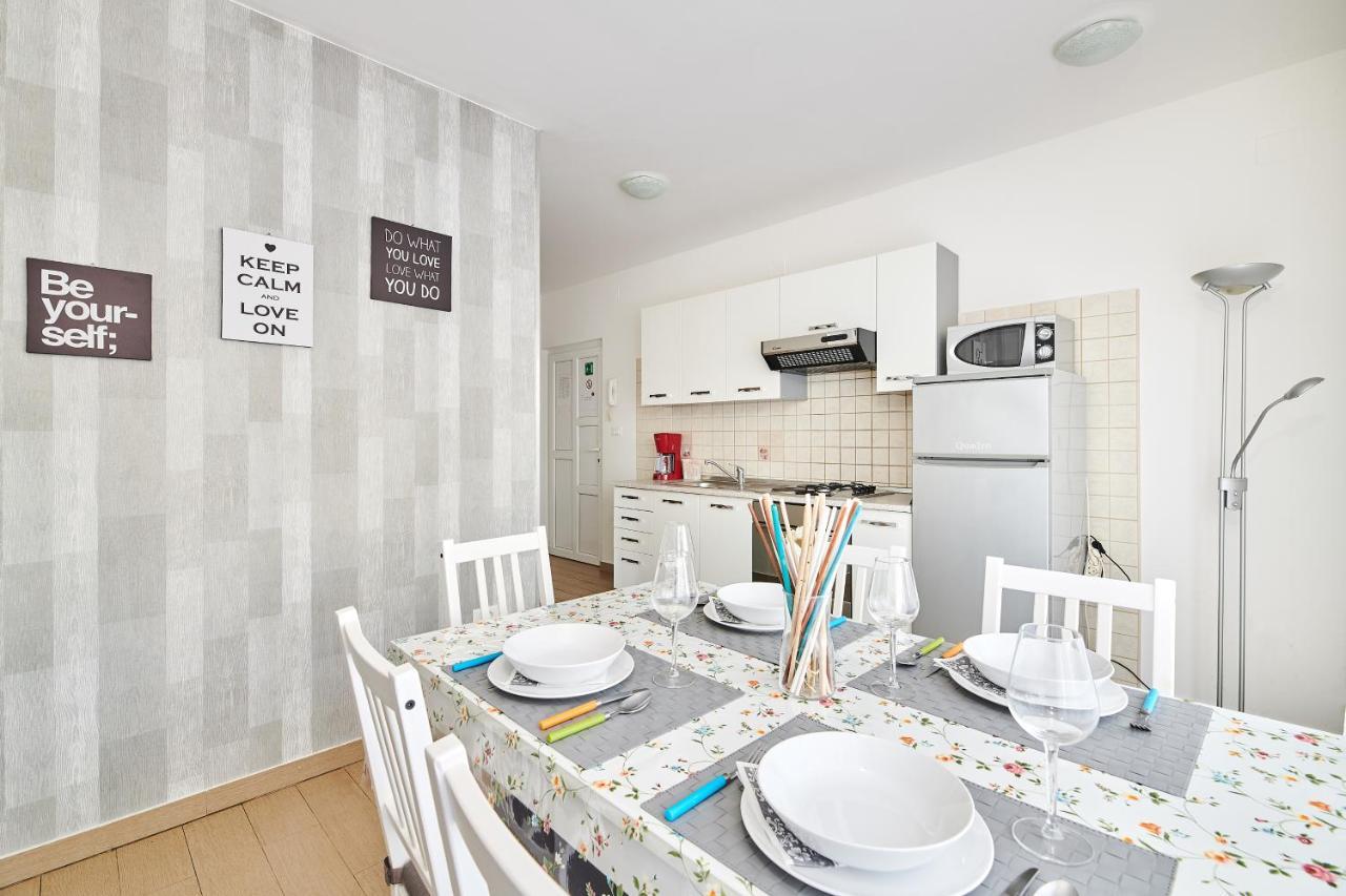 Apartments Nina Умаг Экстерьер фото
